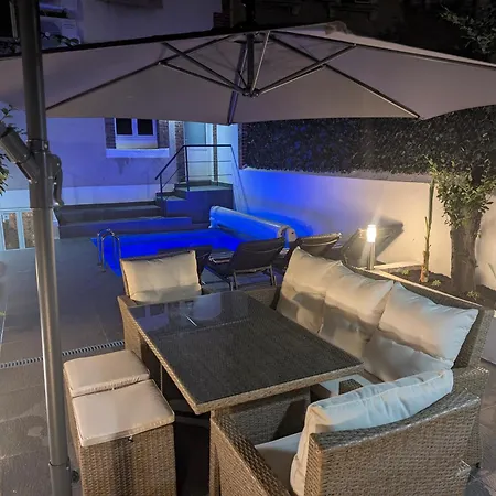 Valmy - Hypercentre - Gare Sncf Villa *